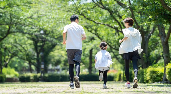 子どもに自転車の乗り方を教えたい！自転車の練習の際の注意点とは？サムネイル